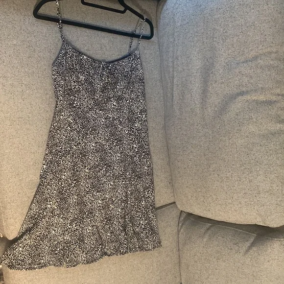 Dynamite Dress - Picture 3 of 5